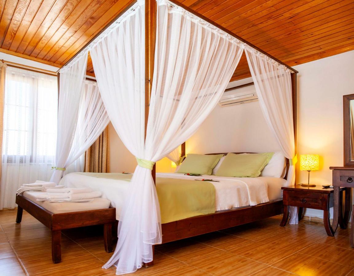 Aphrodite Hotel Bozburun Ngoại thất bức ảnh